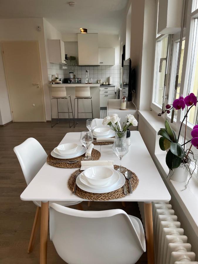 Zentral In Mohringen Apartment